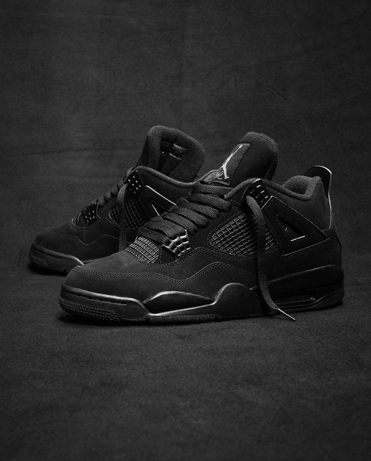 NIKE AIR JORDAN RETRO 4 "THUNDER ⚡"