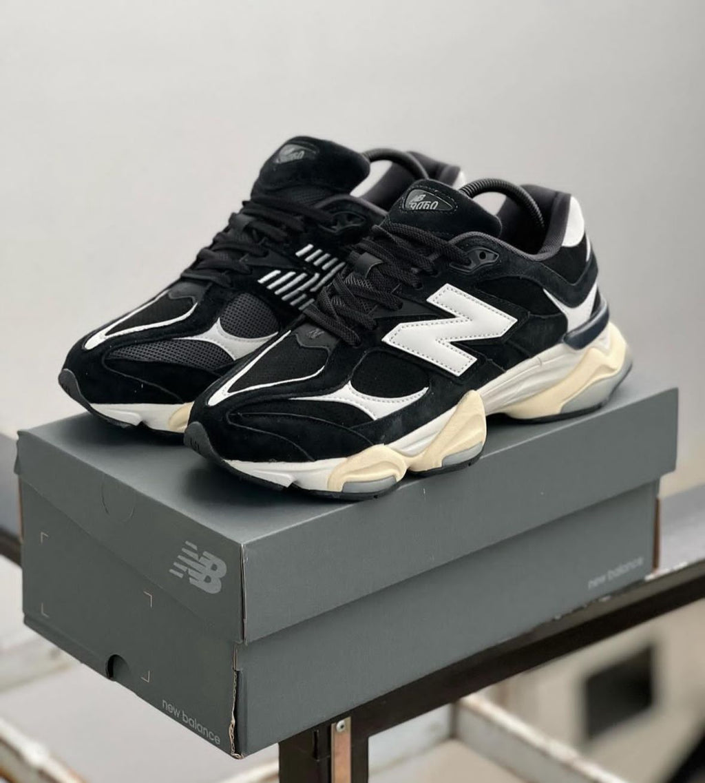 NEW BALANCE 9060