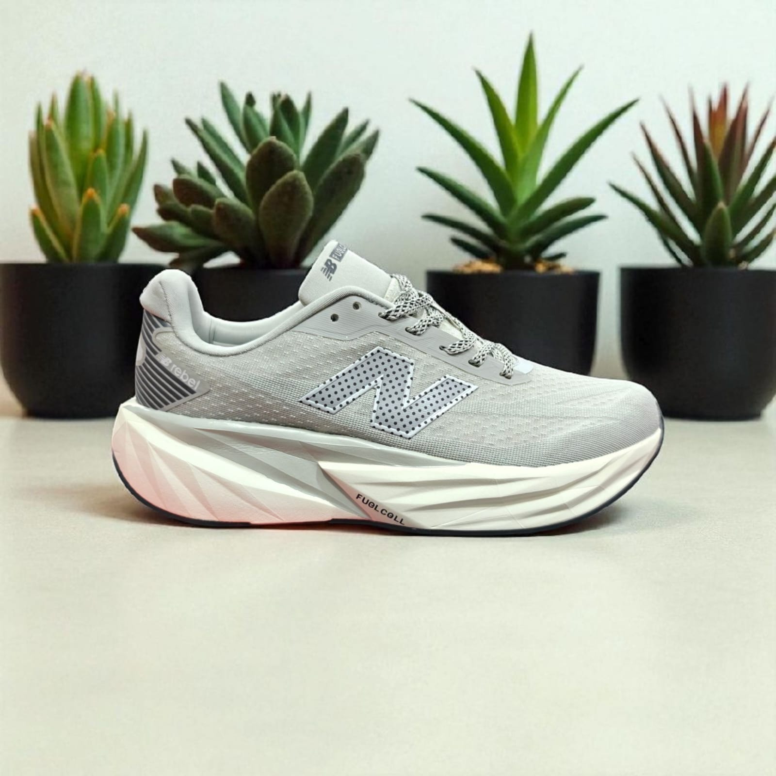 NEW BALANCE STUDIO FUEL CELL REBEL 5