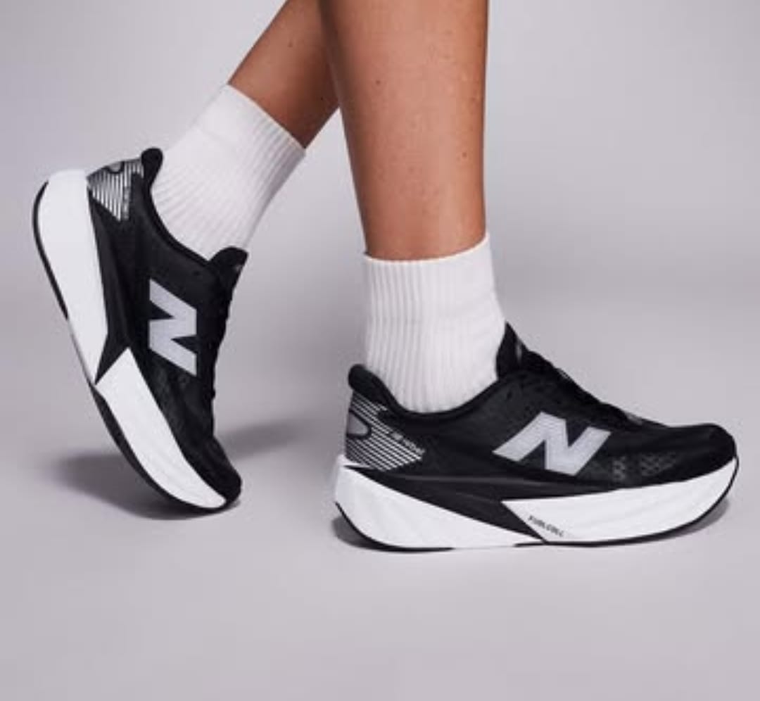 NEW BALANCE STUDIO FUEL CELL REBEL 5